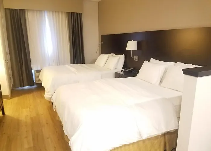 Radisson & Conference Center 4*