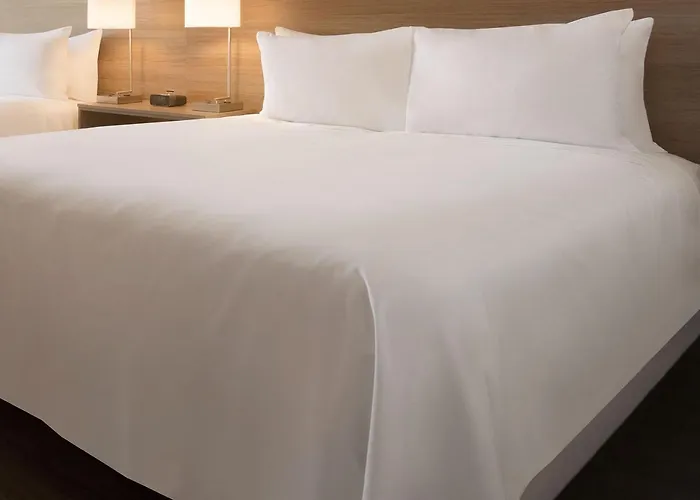 Radisson & Conference Center 4* Rockford